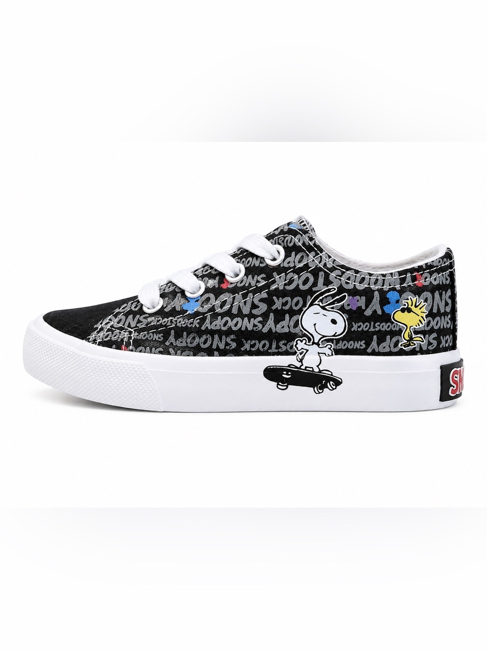 NWOB Peanuts Snoopy Black Canvas Lace-Up Children's Shoes (Size 11C)